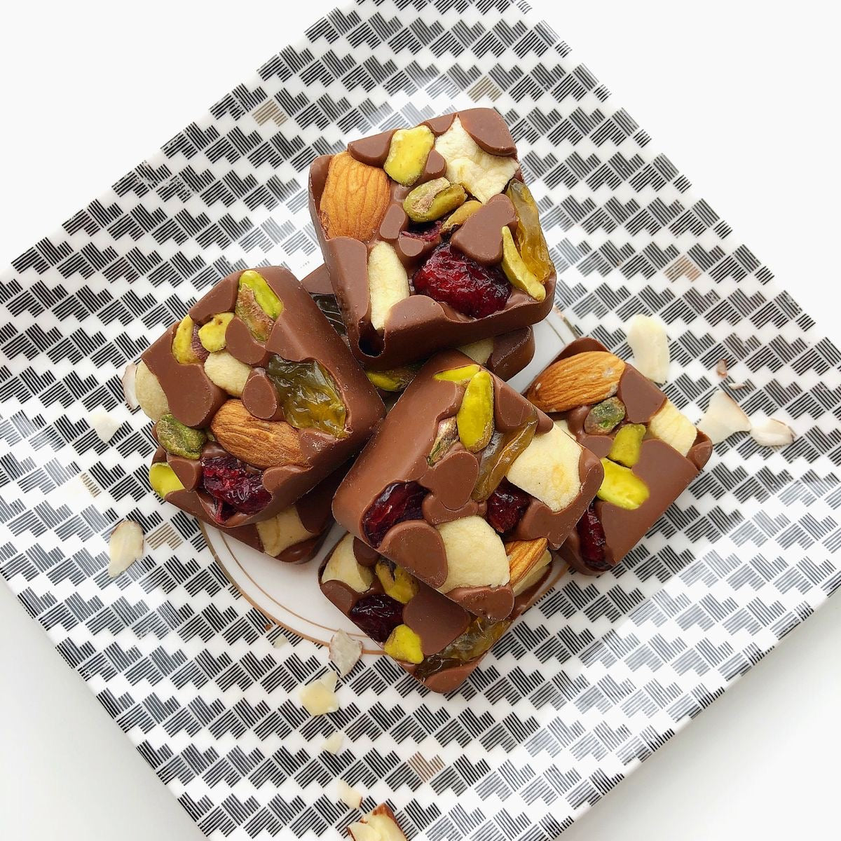 Chococube – Premium Nut & Fruit Chocolate Bites (Box of 10 Pieces)